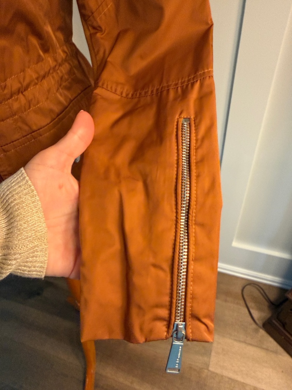 BCBGeneration Rust Utility Jacket with Zip Pockets - Picture 7 of 12
